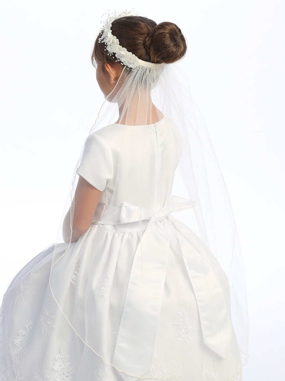 Girls’ 30" Floral First Communion Veil with Pearl Accents